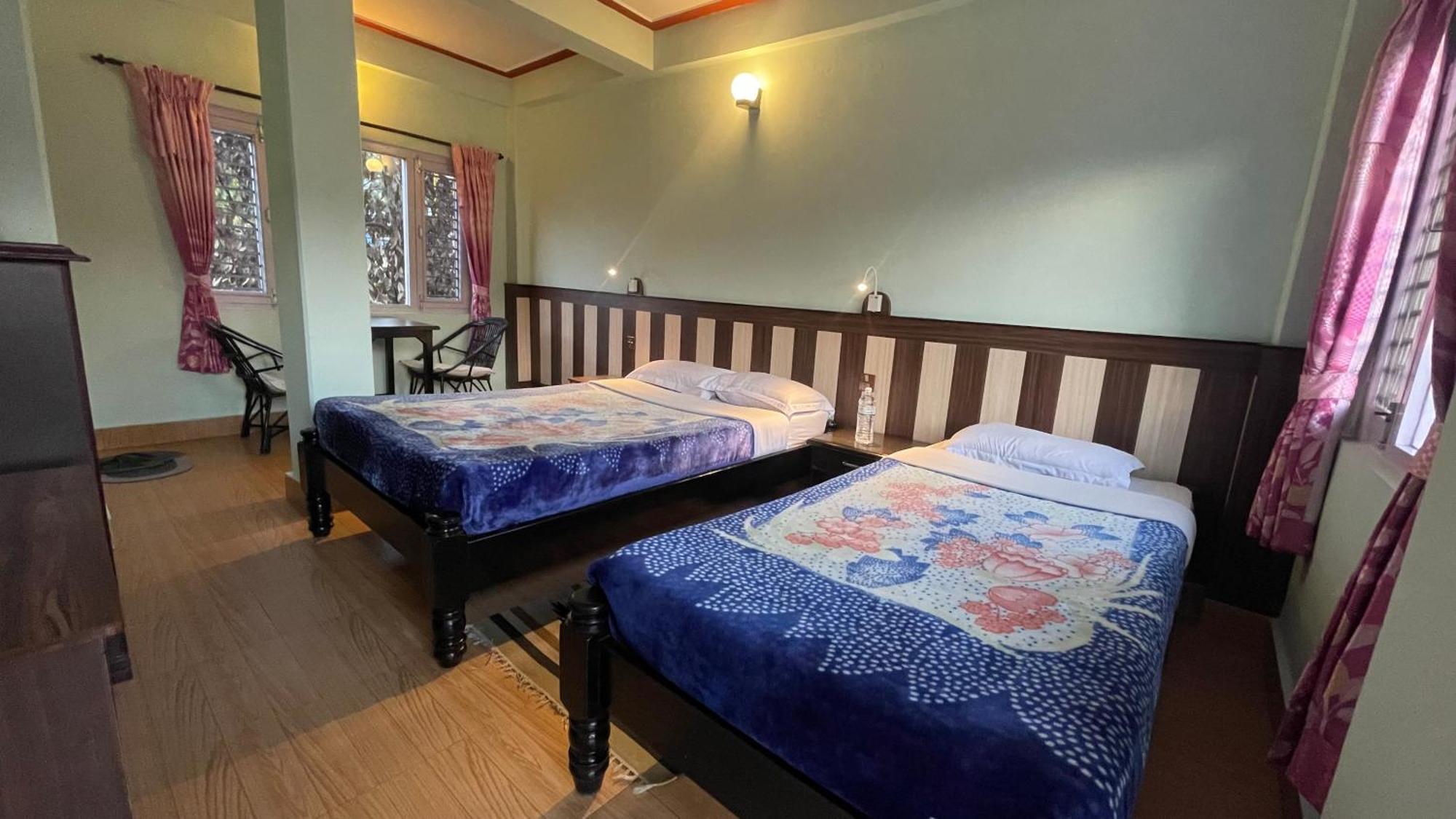 Nanohana Lodge Pokhara Exterior foto