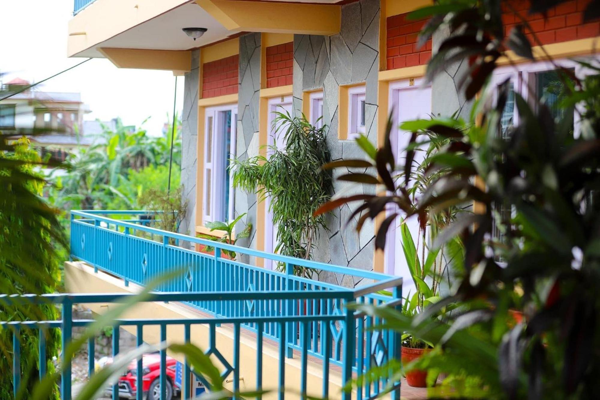 Nanohana Lodge Pokhara Exterior foto